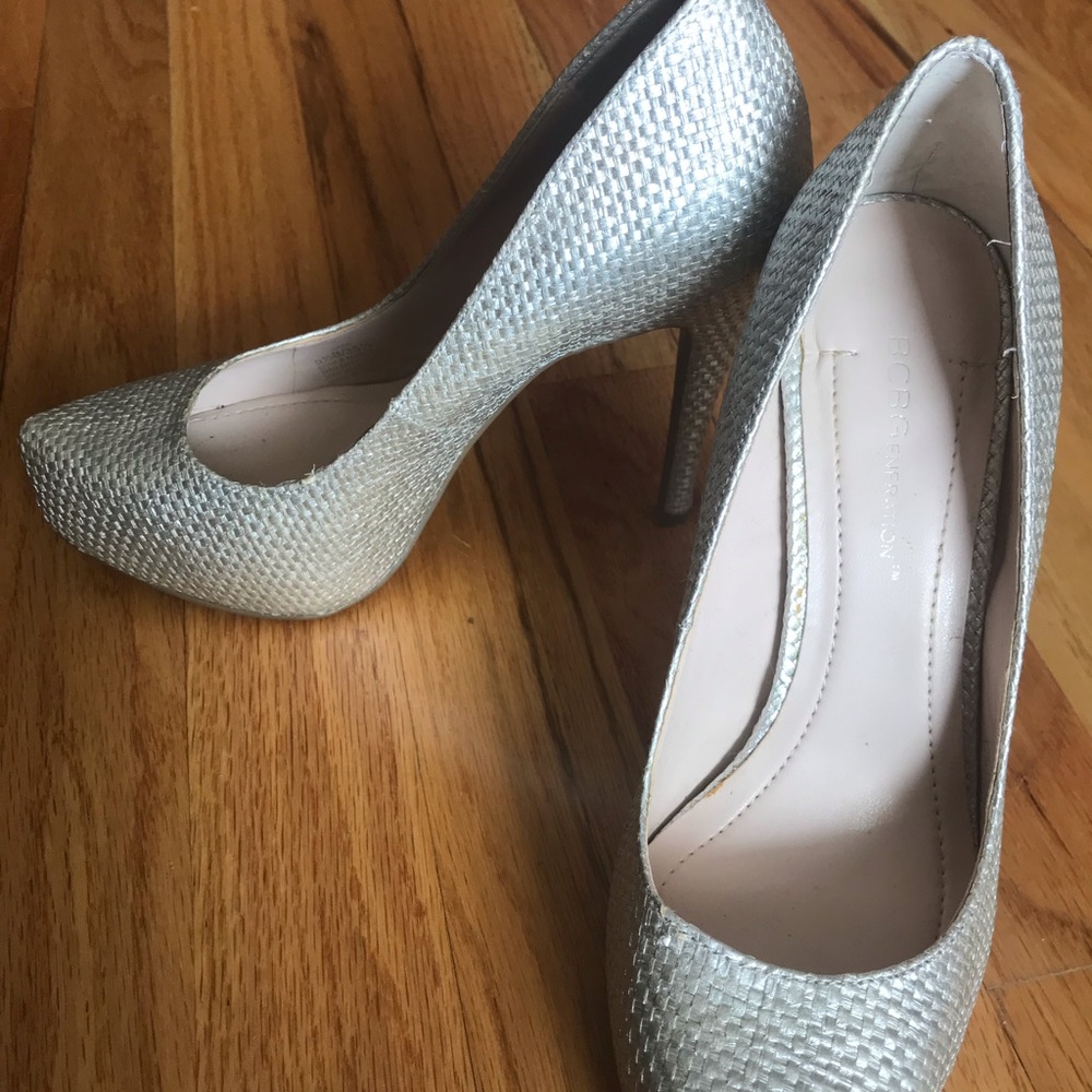 Bcbgeneration Pumps - image 3